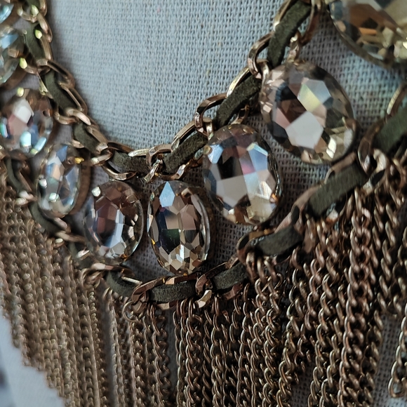 ALDO Brand Antique Brass Chain Topaz Faceted Oval Stones Olive Suede Necklace - Picture 5 of 9